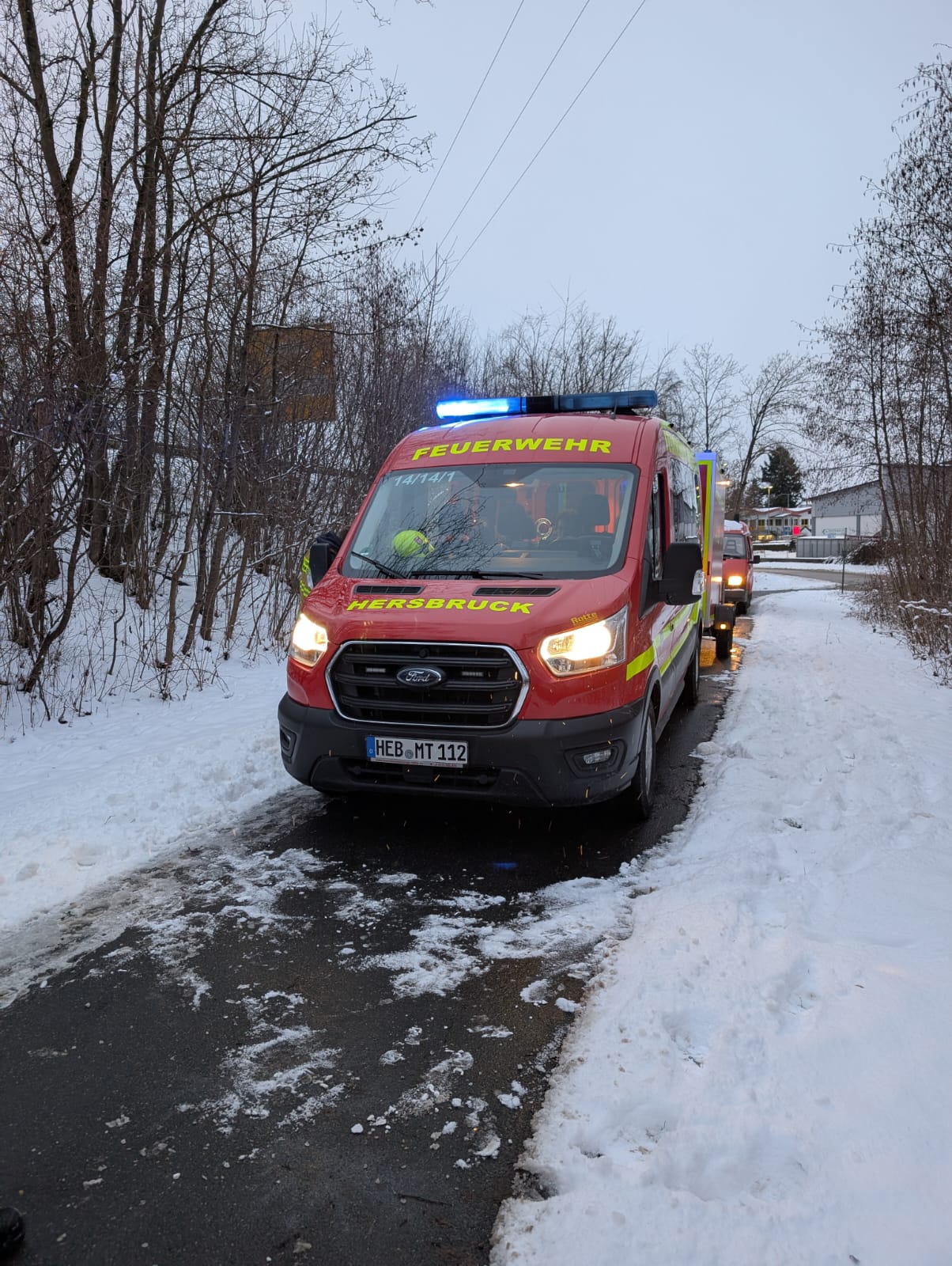 Einsatzfoto THL 1 - klein - Straße ...