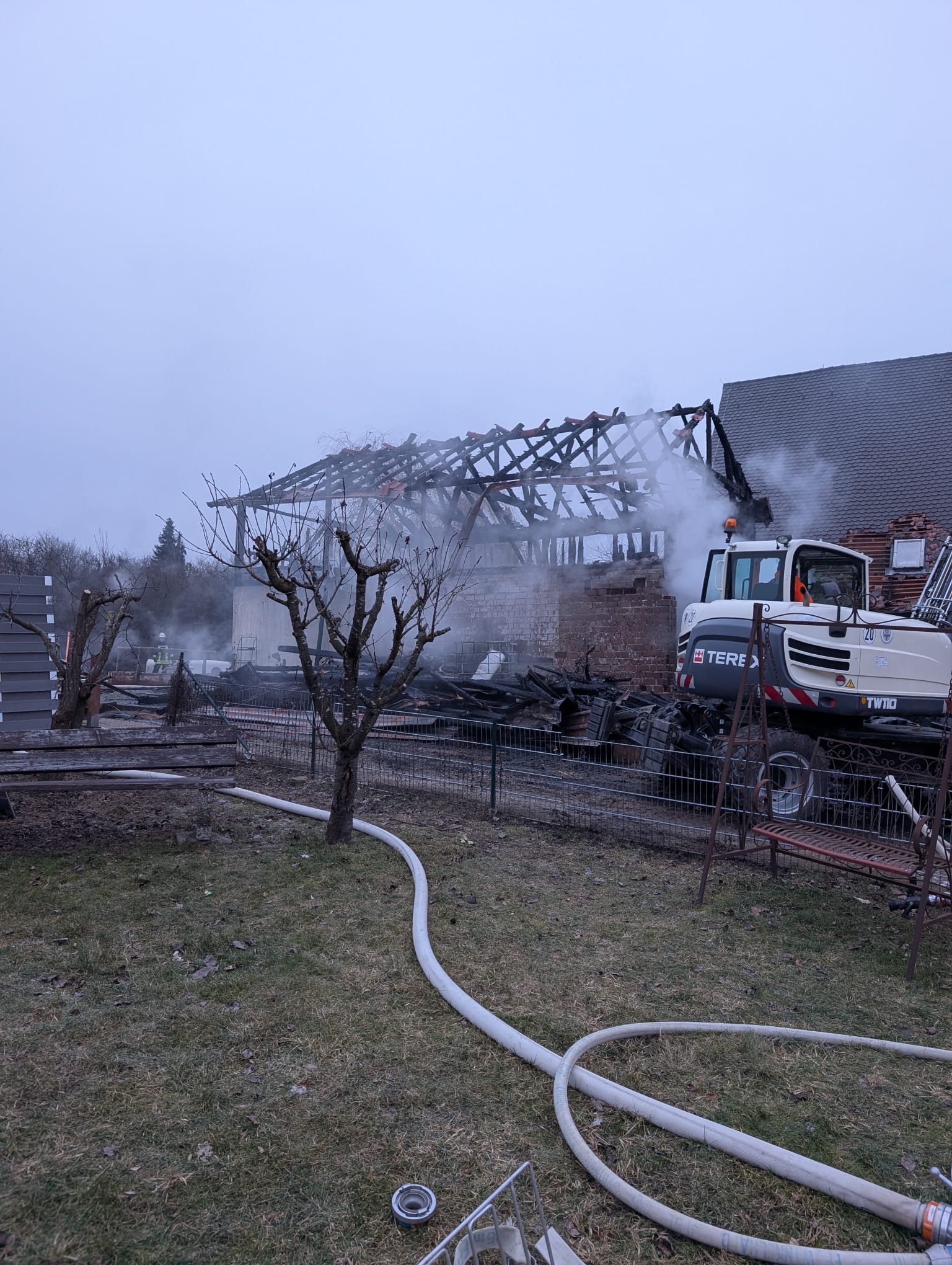 Einsatzfoto  B 4 - Landwirtschaft - Stall ...