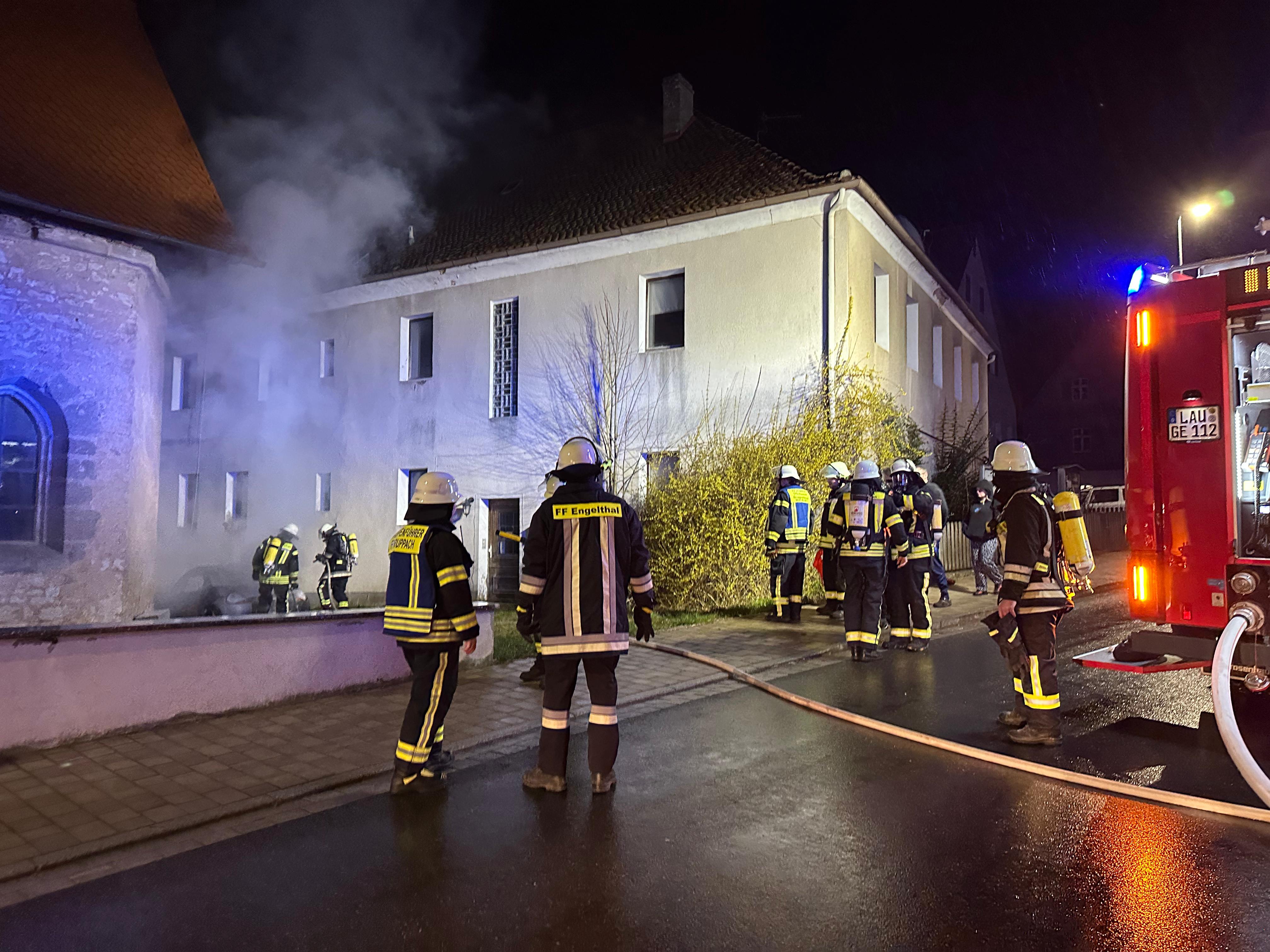 Einsatzfoto  B 3 - im Freien - Am Gebäude