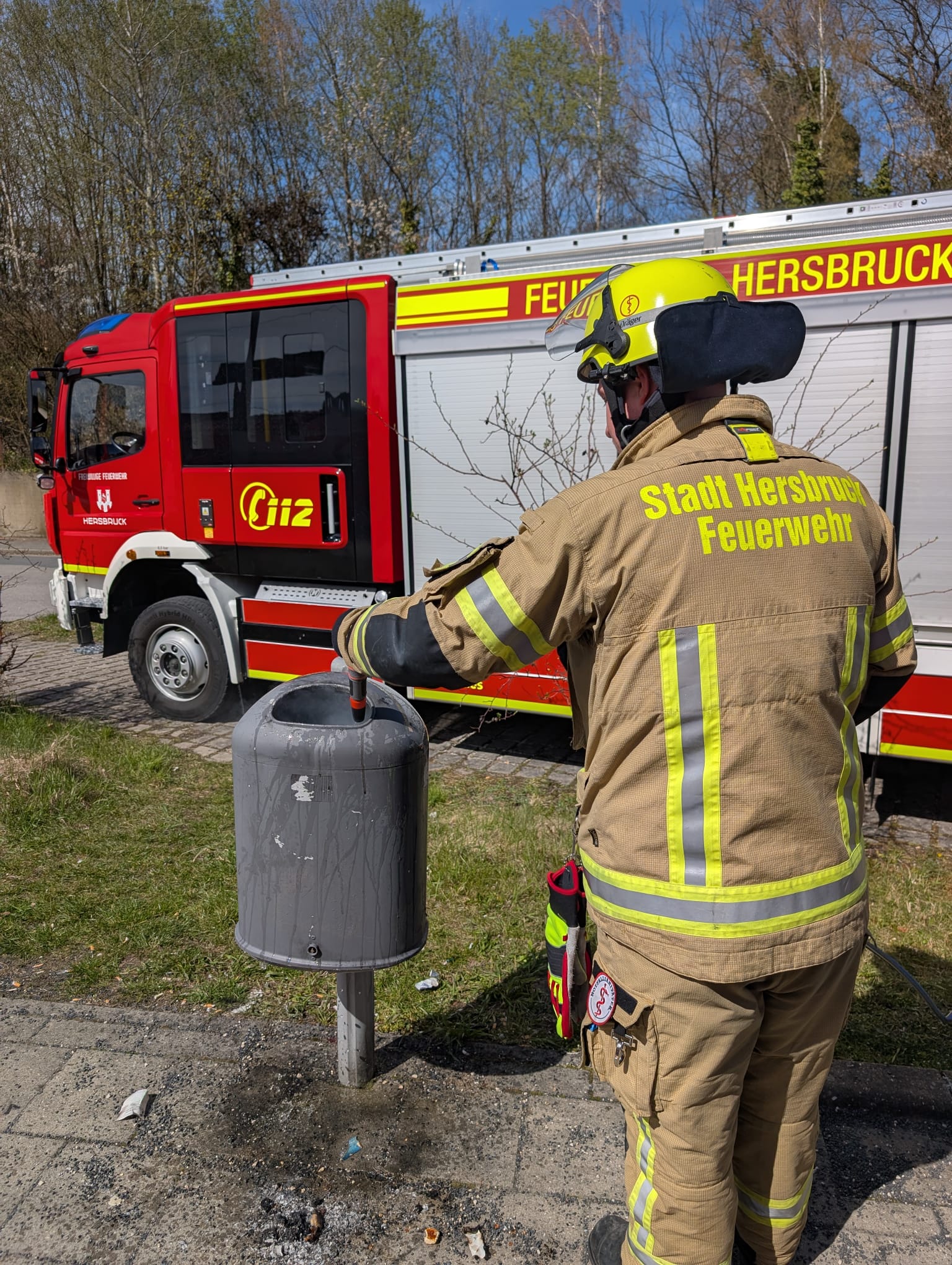 Einsatzfoto B 1 - Kleinbrand im Freien